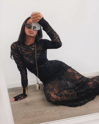 Sukňa skladom v 4 veľkostiach 🐈‍⬛ S kódom SCARY zľava 20%!