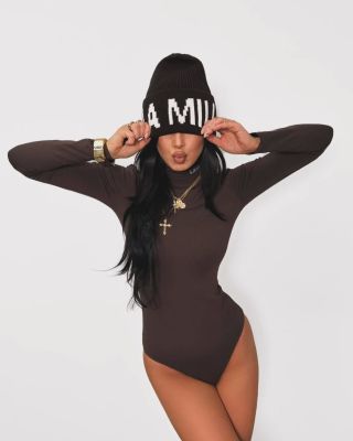 Body s rolákom skladom v 2 farbách a 2 veľkostiach 🐾